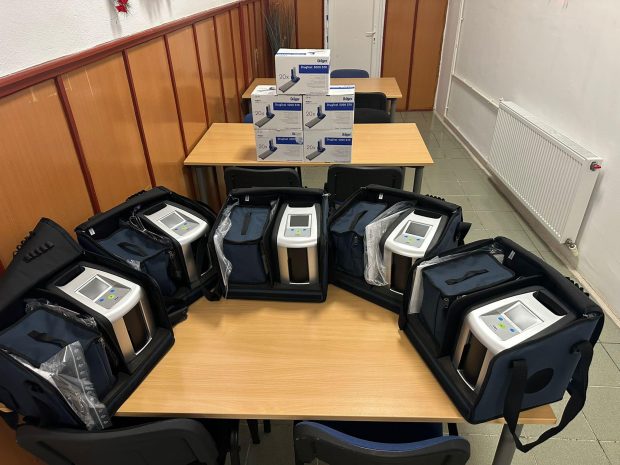 Polițiștii din București primesc 100 de aparate de testare antidrog, de ultimă generație, în valoare de 2.000.000 de lei