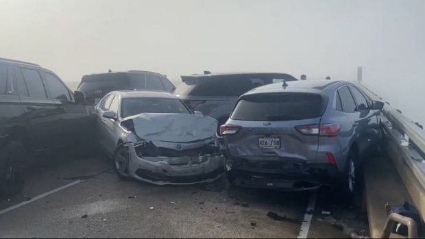 Accident în lanț cu zeci de răniți, din cauza ceții dense, pe un pod din apropiere de New Orleans