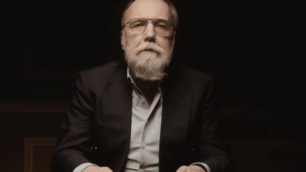 Aleksander Dughin, semnal de alarmă, România e direct vizată: „Europa de Est va fi neutră sau a noastră”. Călin Georgescu, nominalizat | VIDEO