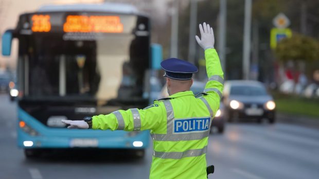 O nouă linie de autobuz, în București. Pe unde circulă 322