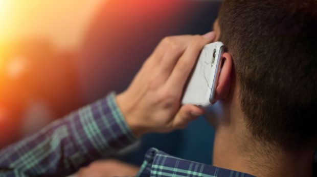 Mark Zuckerberg anunță sfârșitul telefoanelor mobile. Cu ce crede că vor fi înlocuite