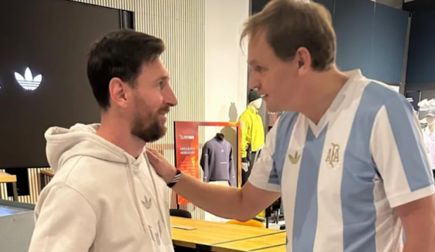 Razie la Adidas, în timp ce Leo Messi era invitat la sediul companiei. Ce au căutat inspectorii fiscali