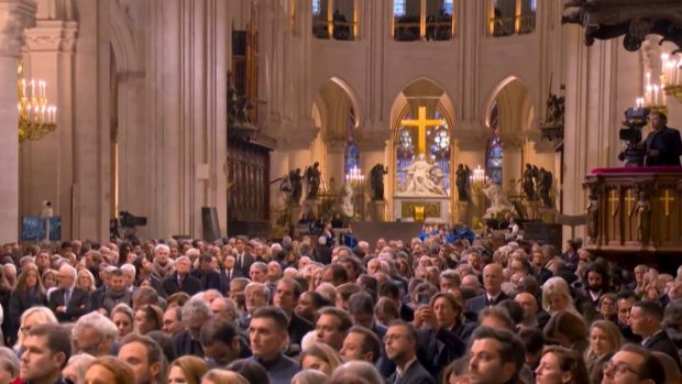 Redeschiderea Catedralei Notre-Dame din Paris. Emmanuel Macron: „Clopotele bat din nou”