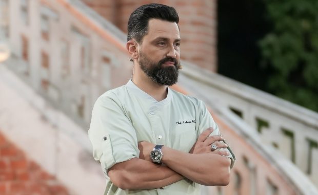 Imagine Stire Chef Orlando Zaharia, de urgență la spital: Prima reacție după ce a fost operat două ore. Exclusiv | 2review.ro