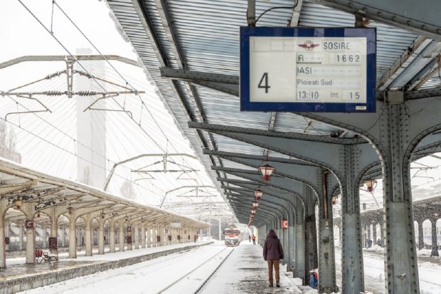 Cum poţi să vezi în timp real unde se află trenul tău