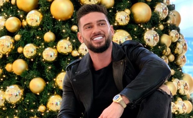 Imagine Stire Suma pe care Dorian Popa a plătit-o ca să plece la New York de Crăciun | 2review.ro