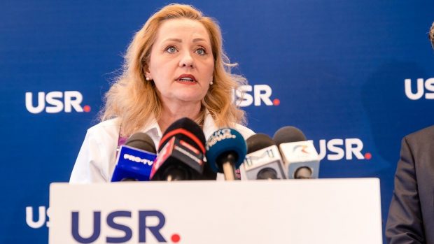 Elena Lasconi anunță că se poate retrage pentru Ilie Bolojan. Urmează o discuție cu Marcel Ciolacu