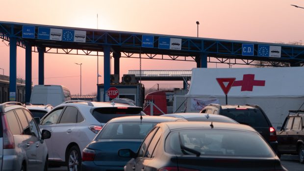 Ucraina are de gând să deschidă noi puncte de trecere a frontierei cu România: „Un mare ajutor pentru exportatori”