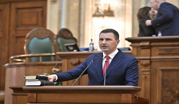 Ministrul finanţelor, Tanczos Barna, anunță concedieri: ,,Îmi doresc ca acest surplus de personal să fie absorbit de mediul privat”