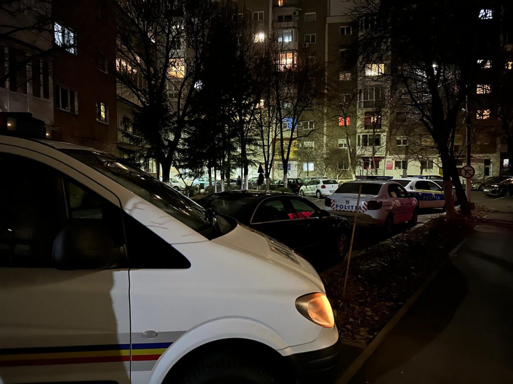 Grenada găsită în apartamentul din Arad