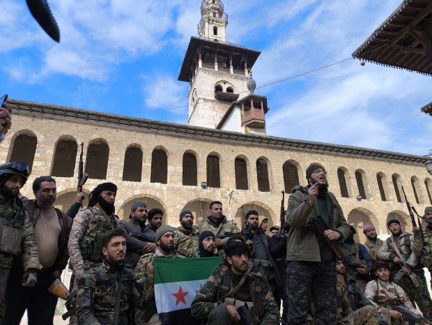 Statele Unite vor colabora cu Siria pentru a gestiona riscurile după înlăturarea regimului: „În sfârşit, Assad a căzut”