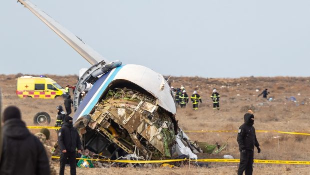 Noul bilanț după prăbușirea avionului în Kazahstan: peste 20 de oameni au supraviețuit