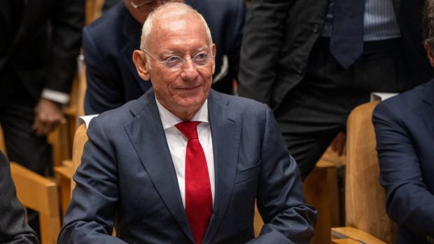 Isak Andic, magnatul imperiului modei Mango, a murit după ce a căzut de pe o stâncă. Avea 71 de ani