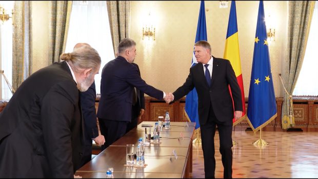 Klaus Iohannis va face nominalizarea de premier și se va vota noul guvern, după ce senatorii și deputații își vor alege președinții celor două Camere