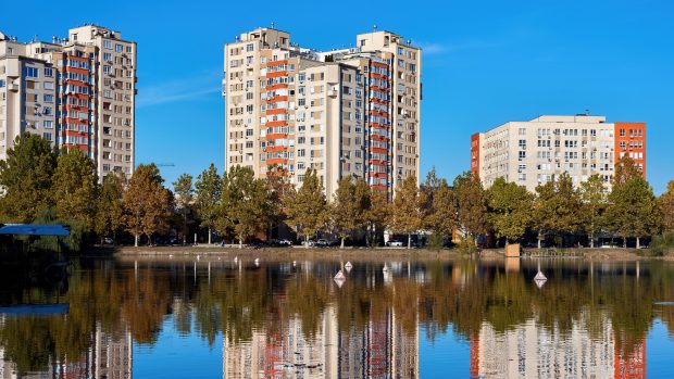 Cu cât s-au scumpit apartamentele din România în ultimul an? Prețuri tot mai mari în orașe precum București, Cluj și Brașov