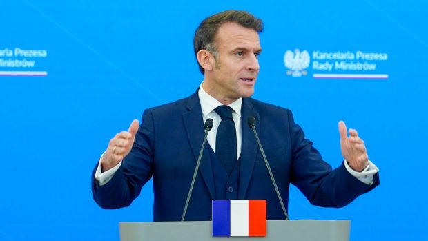 Emmanuel Macron ține un discurs pentru istorie în care denunță implicarea Rusiei lui Putin în alegerile din România și Republica Moldova: „Ne testează limitele” | VIDEO