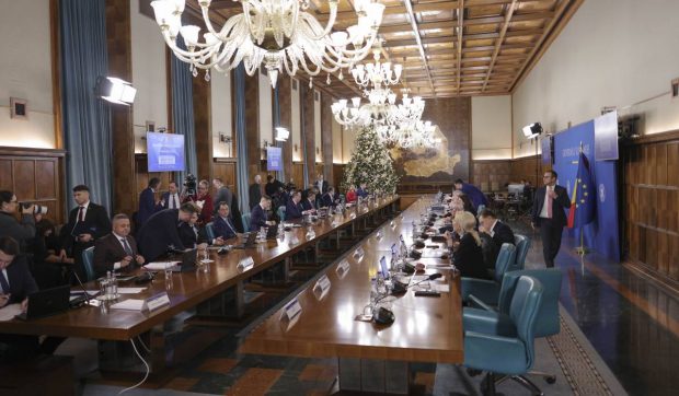 Instabilitate politică în România după eșuarea negocierilor pentru formarea Guvernului. Cât timp poate sta o țară fără Executiv