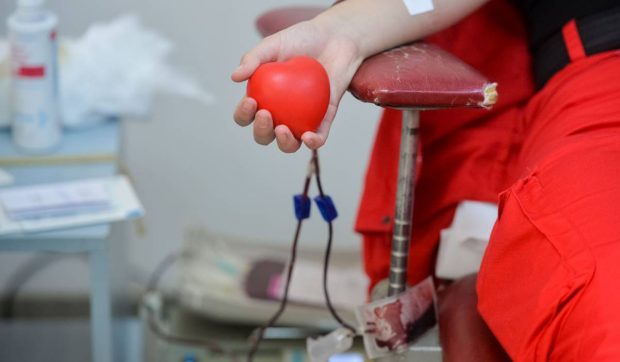 Orașul din România care oferă 50% reducere la impozitele locale pentru donatorii de sânge: „Cererea este foarte mare şi nu mai facem faţă”