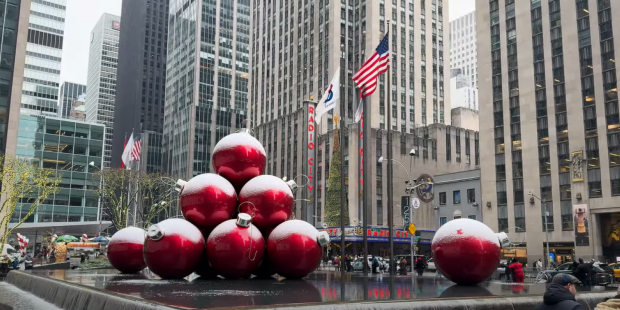 Orașul New York a avut parte de primul Crăciun cu zăpadă din ultimii 15 ani | VIDEO