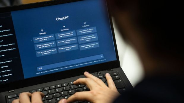 OpenAI cere 200 de dolari pe lună pentru o versiune a ChatGPT