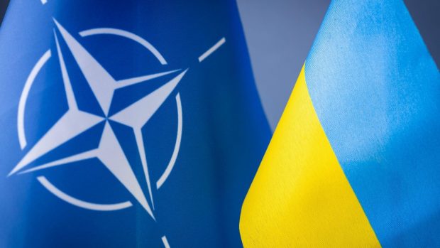 NATO preia coordonarea ajutorului militar occidental pentru Ucraina pentru a proteja mecanismul împotriva lui Donald Trump