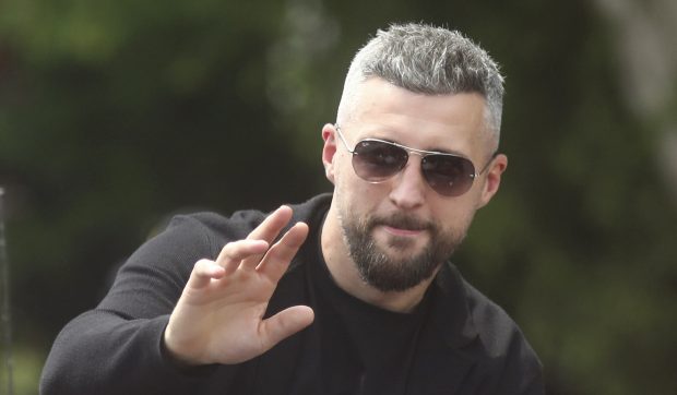 Carl Froch, pugilistul britanic care l-a făcut KO pe Lucian Bute: „Dacă se bate cu mine, Jake Paul va fi inconștient în prima rundă! Meciul cu Mike Tyson a fost aranjat”