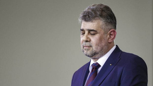 Toți românii vor plăti pomenile bugetare ale lui Ciolacu. Gaura a ajuns la 250 de miliarde de lei, nu se face economie cu două ministere desființate