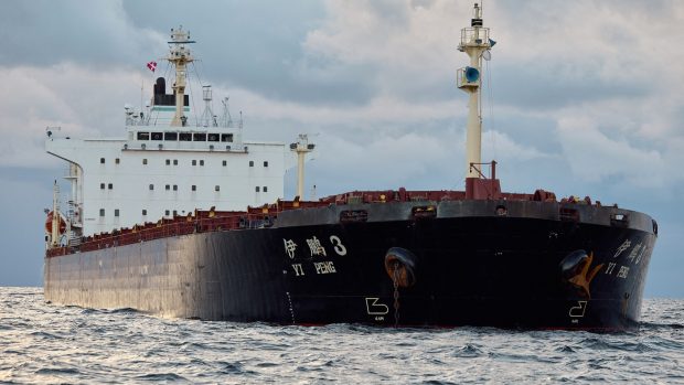 Taiwanul este în alertă după ce China a desfășurat 90 de nave militare în apele regionale