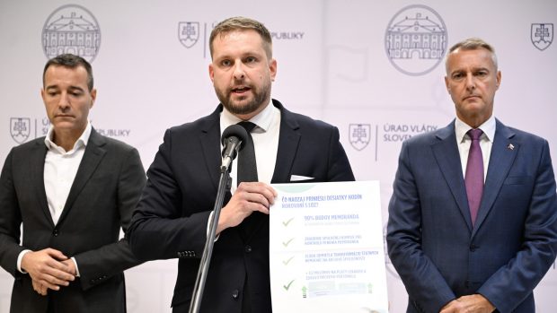 Jumătate din medicii slovaci au demisionat, guvernul îi obligă să lucreze: „Cine refuză riscă un an de închisoare”