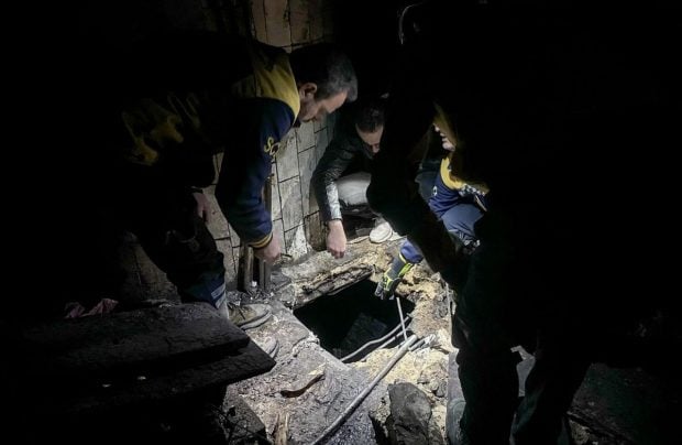 Femei și copii mici găsiți în „Abatorul de oameni”, închisoarea în care dictatorul sirian Bashar Al-Assad dusese tortura la un nivel „industrial”