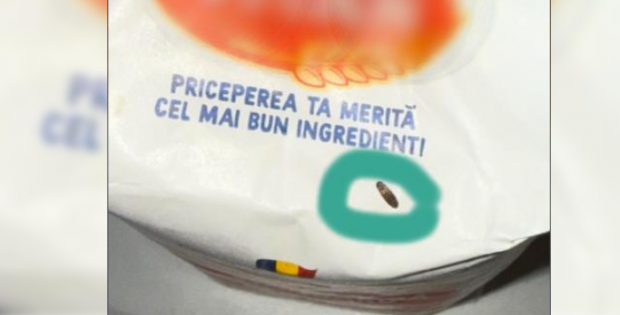 Ce a găsit un clujean în punga de făină cumpărată din supermarket: „Acest trist ingredient și-a găsit sfârșitul”