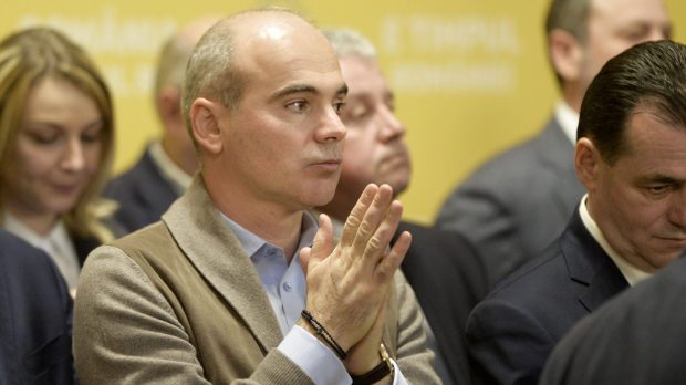 Rareș Bogdan a plâns la Realitatea Plus când a povestit cum Maricel Păcuraru a plătit salariile angajaților din închisoare