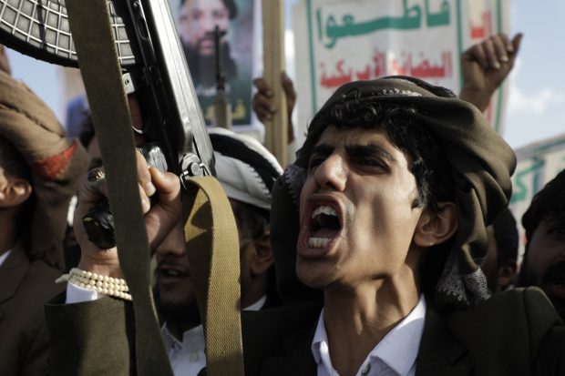 Israelul îi amenință pe rebelii din Yemen că riscă să aibă aceeaşi soartă „mizerabilă” ca Hamas şi Hezbollah