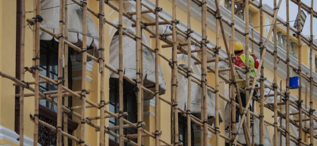 28 de clădiri din Cluj-Napoca vor fi supraimpozitate din cauza degradării: „Între 200 și 500%”