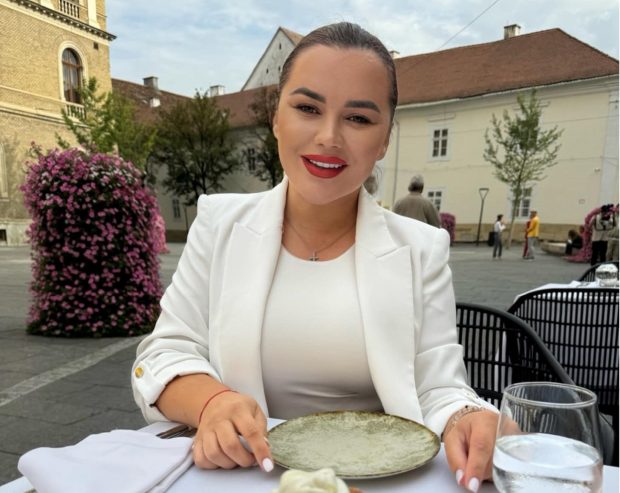 Imagine Stire Carmen de la Sălciua, nevoită să își anuleze concertul de colinde. „În viață se întâmplă toate cum sunt rânduite” | 2review.ro