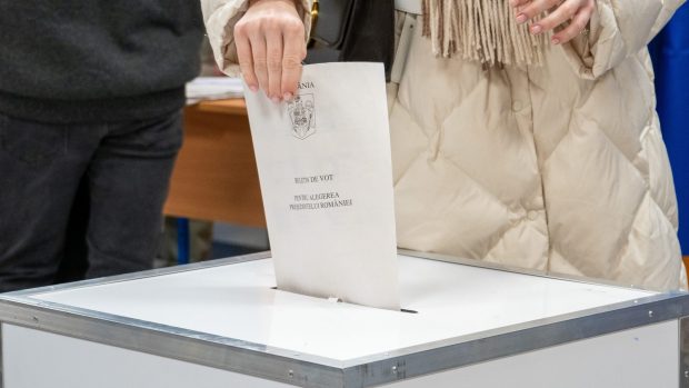 Cristian Andrei, consultant politic: „Cheia alegerilor de duminică sunt cei care nu au venit la vot în primele două weekenduri” 