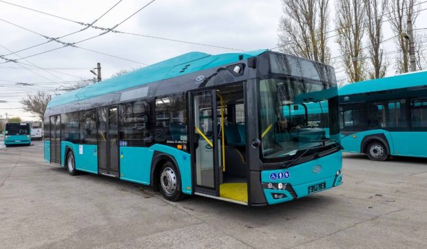 Primele doua autobuze electrice au sosit în Galați. Primăria a achiziționat 42 de autobuze