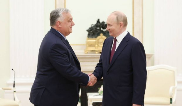 Vladimir Putin e apărat de Viktor Orban, iar Zelenski acuzat: „Nimeni nu ar trebui să moară pe front de Crăciun. Una dintre părți n-a fost de acord”