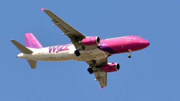 Wizz Air anunță că trei zboruri din București vor fi mutate de pe Aeroportul Internațional „Henri Coandă” pe Aeroportul Internațional București Băneasa „Aurel Vlaicu”