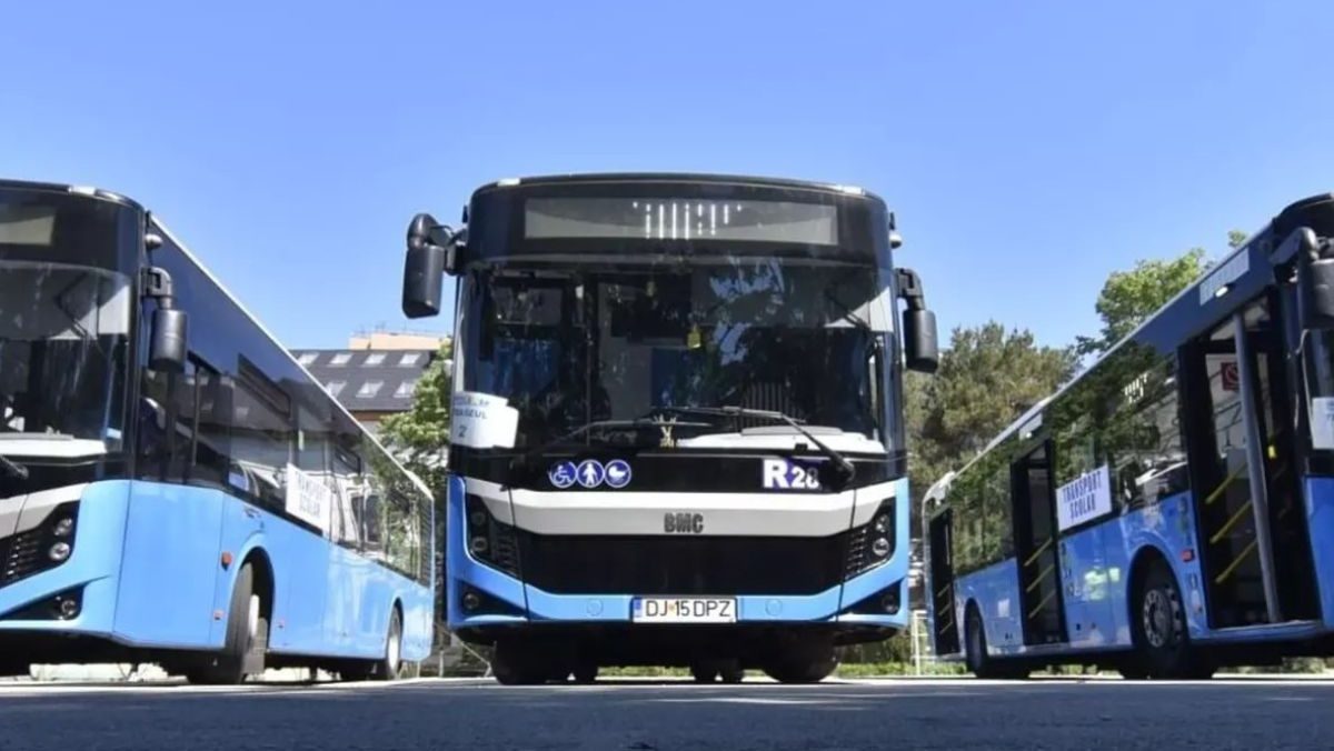 RAT Craiova anunță introducerea traseului 12 de autobuz, cu stații noi, de luni.