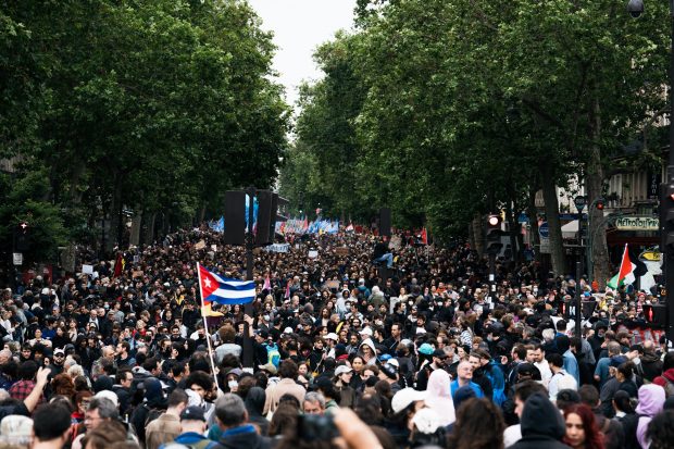 Ascensiunea extremismului în Europa: O provocare pentru democrație și stabilitate