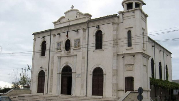 Monumente istorice din Constanța, în pericol de prăbușire. Birocrația blochează consolidările, iar oamenii riscă să fie prinși sub dărâmături