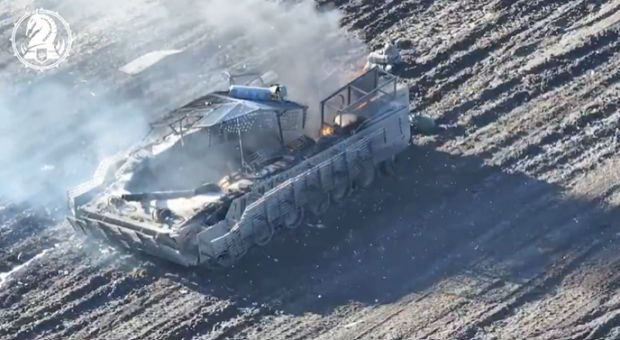 Momentul în care armata ucraineană distruge 3 tancuri și 7 IFV-uri, respingând un puternic atac rus I VIDEO