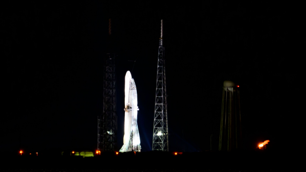 Probleme pentru Jeff Bezos și Blue Origin. Primul zbor de test al rachetei New Glenn a fost amânat din motive tehnice
