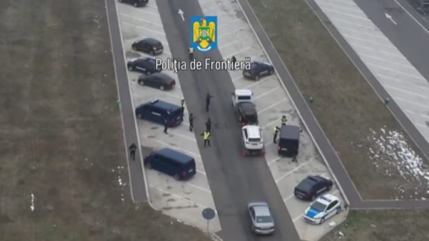 Controale în Oradea. Echipe mixte au verificat peste 1.600 de oameni și mijloace de transport, cu ajutorul aplicației eDAC 