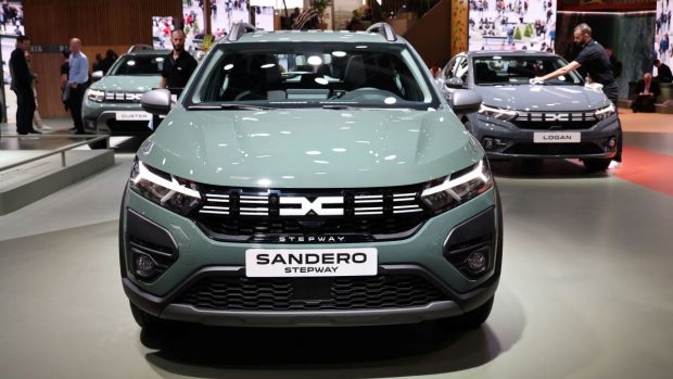 Dacia Sandero, cea mai vândută mașină din Europa în 2024. Ce alte modele au prins podiumul