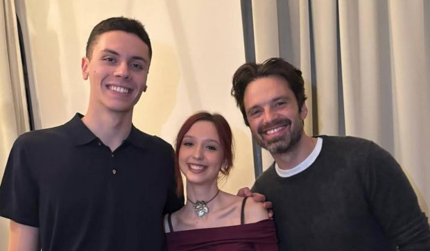 David Popovici, imagine în care apare alături de Sebastian Stan. Gluma pe care i-a făcut-o actorul: „Poate prind şi eu un rol în film”