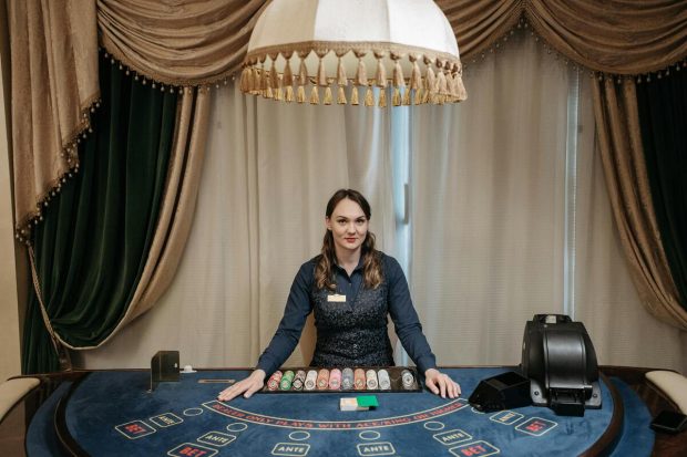 Diferențe între Blackjack european și Blackjack american