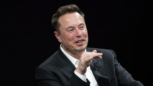 Elon Musk îl atacă pe Marian Enache, președintele Curții Constituționale: „Tipul ăsta e un tiran, nu un judecător”