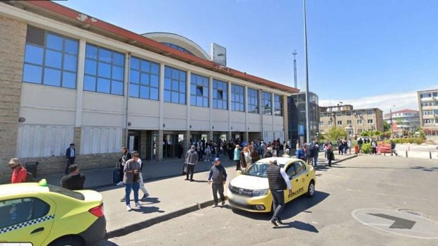 Gara Constanța, subiect de controverse. Primăria spune că nu va fi mutată la periferie